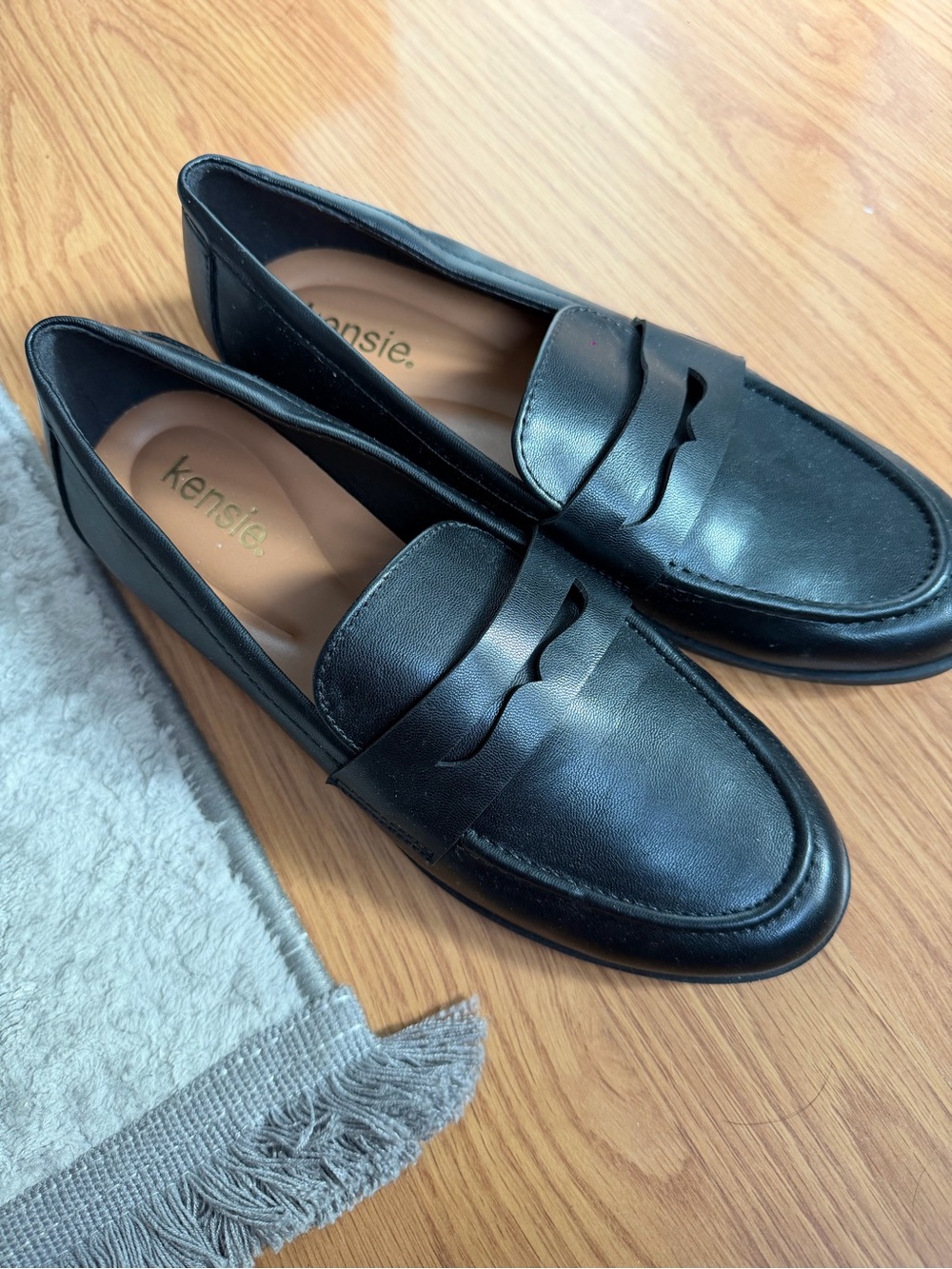 Kensie Black Penny Loafers